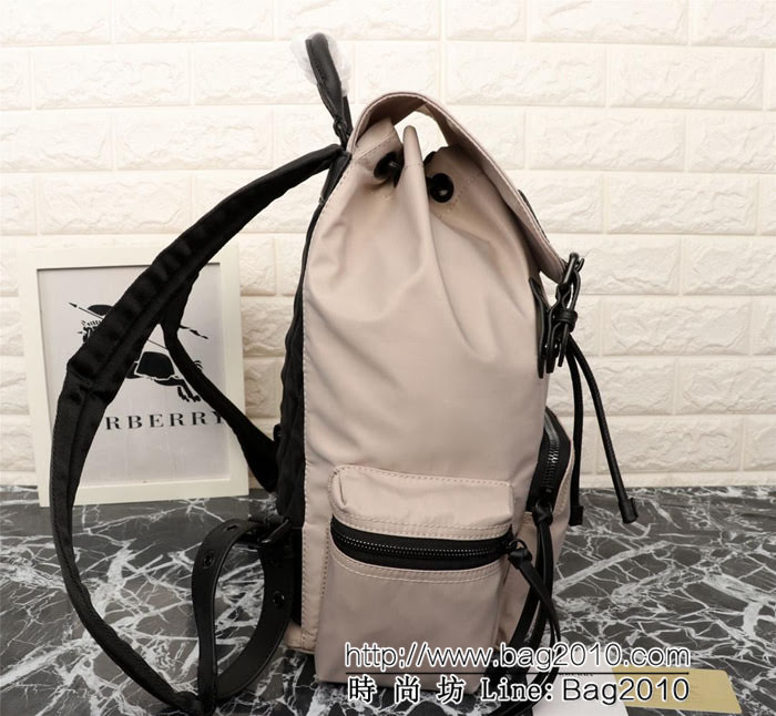 BURBERRY巴寶莉 The Rucksack 男士中號軍旅背包 防雨功能 4791  Bhq1299